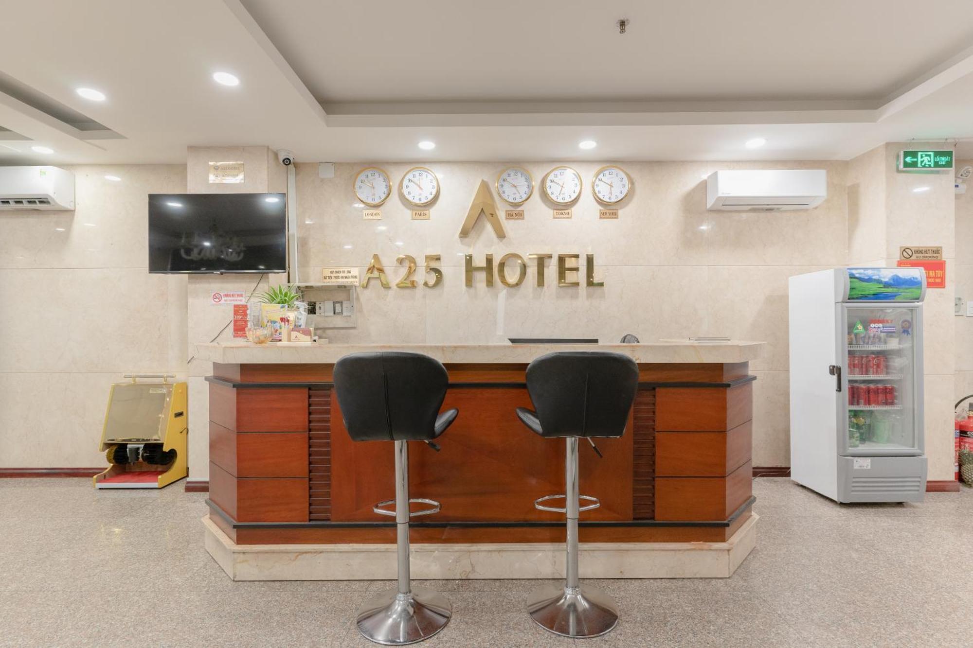 A25 Hotel - 14 Luong Huu Khanh Ho Či Minovo Město Exteriér fotografie